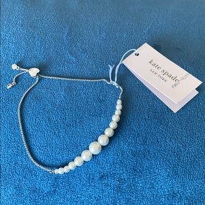 Silver pearl bracelet